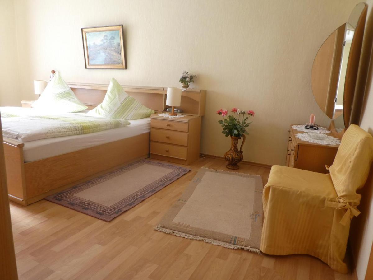 Ferienwohnung Fuelbier Oberzissen エクステリア 写真